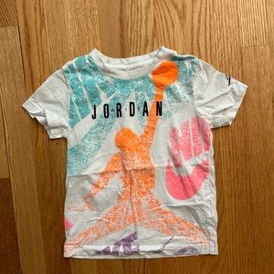 Air Jordan t-shirt size M 5-6 yrs